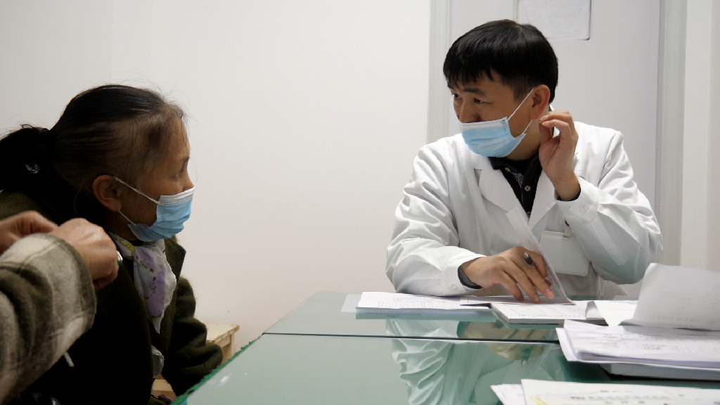 貴陽(yáng)銘仁耳鼻喉醫(yī)院:施行人性化醫(yī)療服務(wù)(圖1) 貴陽(yáng)銘仁耳鼻喉醫(yī)院:施行人性化醫(yī)療服務(wù)(圖1)